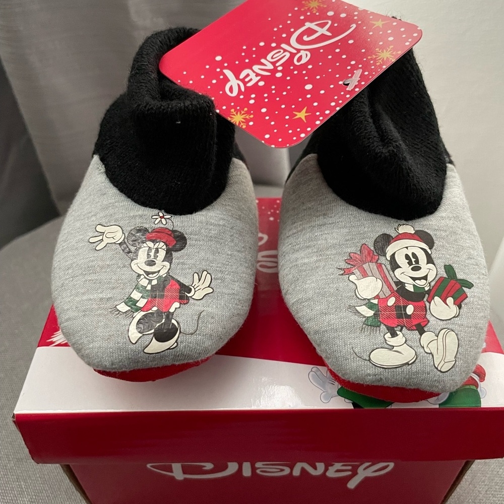 Disney Christmas Mickey Minnie Mouse Booties Shoes slippers socks 9 - 12 months